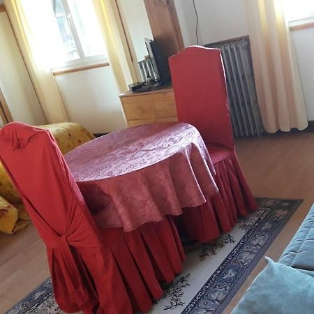 Sembadel Hotel Le Chalet מראה חיצוני תמונה